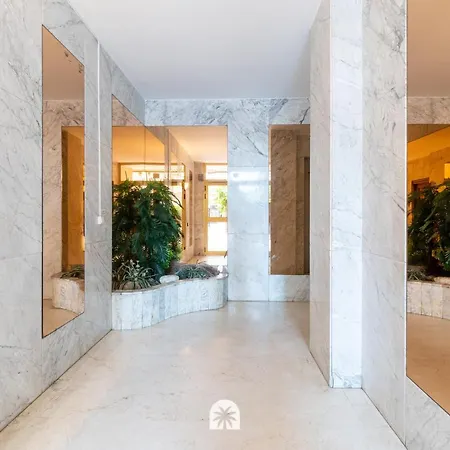 Mediterranean Way - Center *