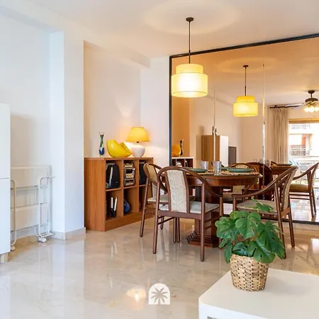 Mediterranean Way - Center Apartment *